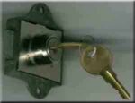 Slam lock with key